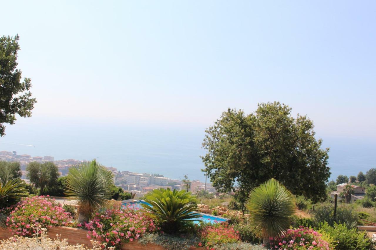 Villa Treglia B&B Formia Kültér fotó